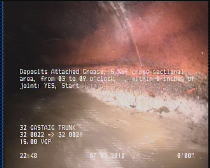Deposits Attached Grease, 5 %of cross sectional area, from 03 to 09 o'clock, , within 8 inches of joint: YES, Start