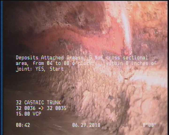Deposits Attached Grease, 5 %of cross sectional area, from 04 to 08 o'clock, , within 8 inches of joint: YES, Start
