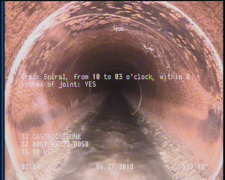 Crack Spiral, from 10 to 03 o'clock, within 8 inches of joint: YES