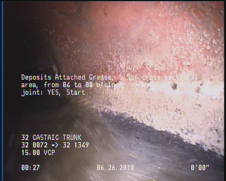 Deposits Attached Grease, 5 %of cross sectional area, from 04 to 08 o'clock, , within 8 inches of joint: YES, Start