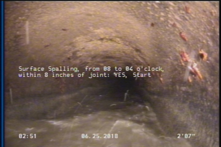 Surface Spalling, from 08 to 04 o'clock, within 8 inches of joint: YES, Start