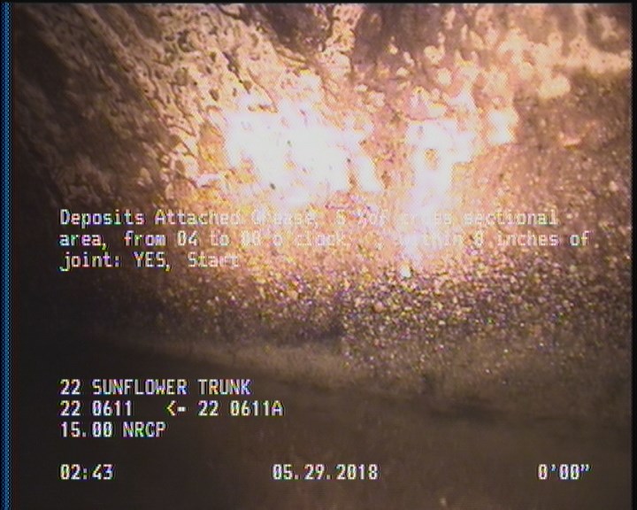 Deposits Attached Grease, 5 %of cross sectional area, from 04 to 08 o'clock, , within 8 inches of joint: YES, Start