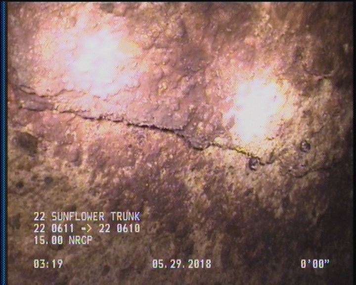 Surface Spalling, from 09 to 03 o'clock, within 8 inches of joint: YES, Start
