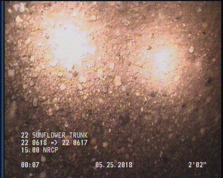Surface Aggregate Projecting, from 08 to 04 o'clock, within 8 inches of joint: YES, Start