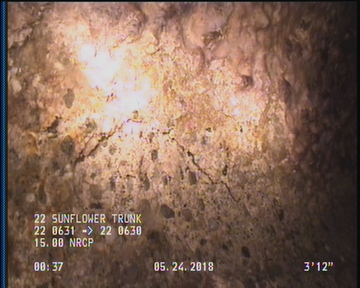 Surface Spalling, from 09 to 03 o'clock, within 8 inches of joint: YES, Start
