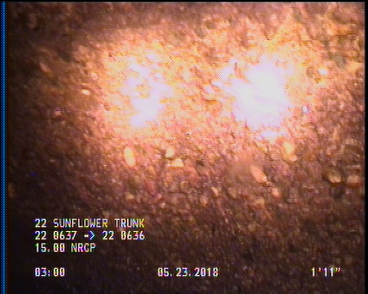 Surface Aggregate Projecting, from 08 to 04 o'clock, within 8 inches of joint: YES, Start