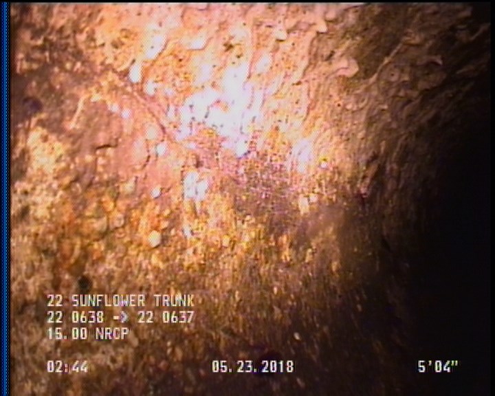Surface Spalling, from 09 to 03 o'clock, within 8 inches of joint: YES, Start