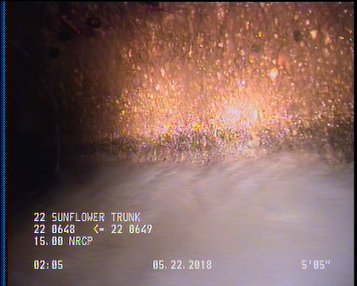 Deposits Attached Grease, 5 %of cross sectional area, from 04 to 08 o'clock, , within 8 inches of joint: YES, Start
