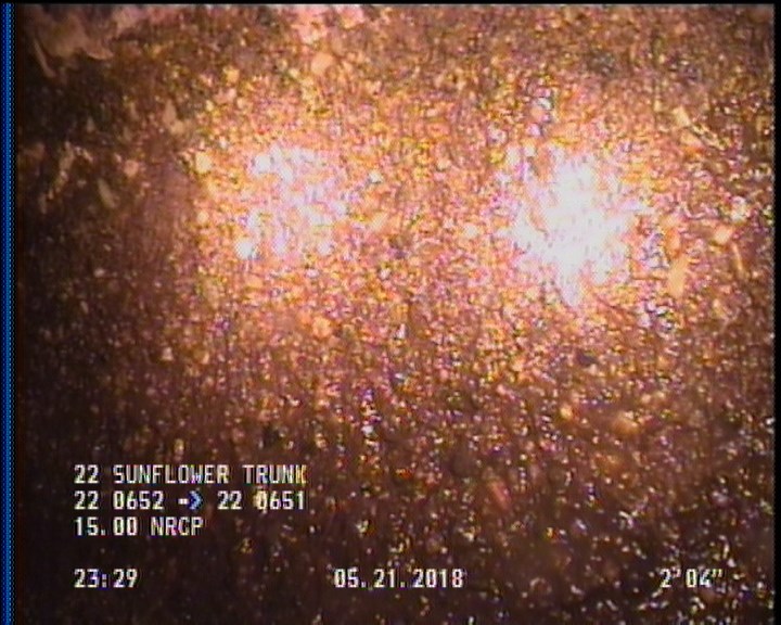 Surface Aggregate Projecting, from 08 to 04 o'clock, within 8 inches of joint: YES, Start