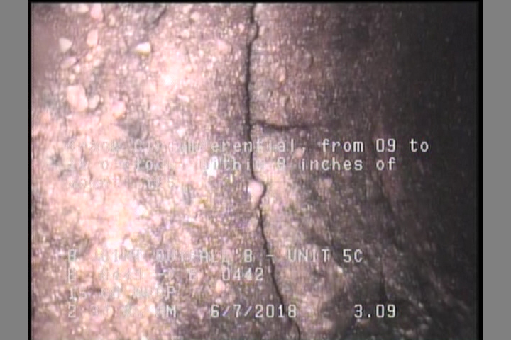 Crack Circumferential, from 09 to 11 o'clock, within 8 inches of joint: YES