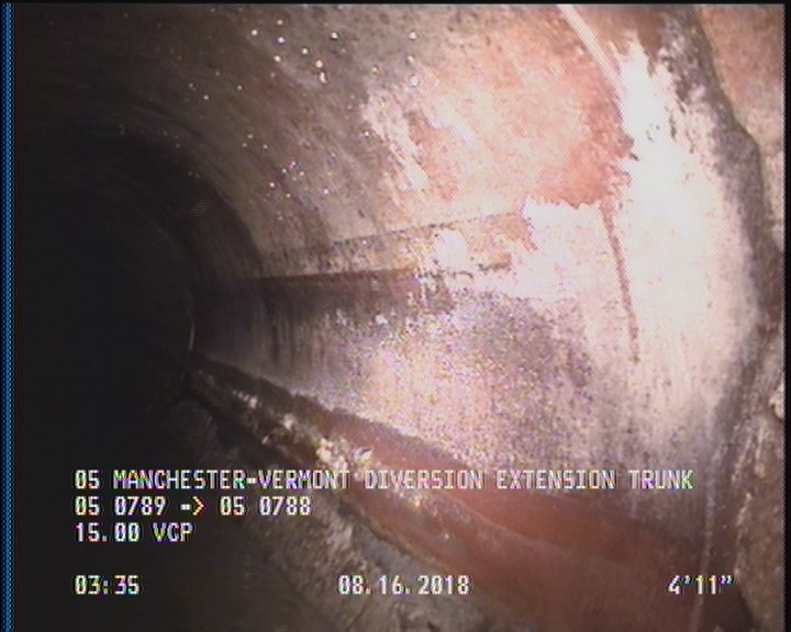 Deposits Attached Grease, 5 %of cross sectional area, from 04 to 08 o'clock, , within 8 inches of joint: YES, Start