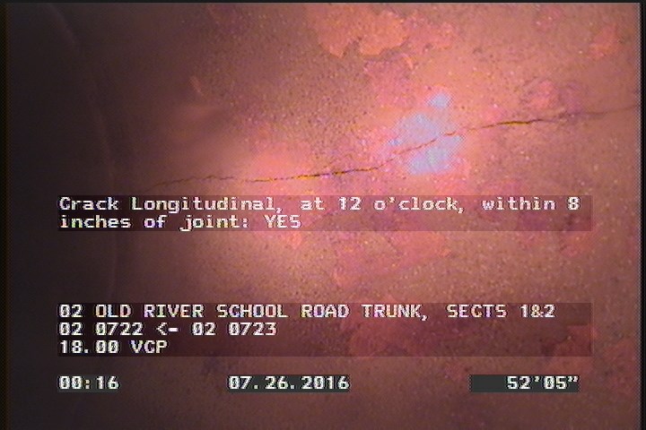 Crack Longitudinal, at 12 o'clock, within 8 inches of joint: YES