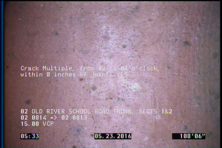 Crack Multiple, from 02 to 04 o'clock, within 8 inches of joint: YES
