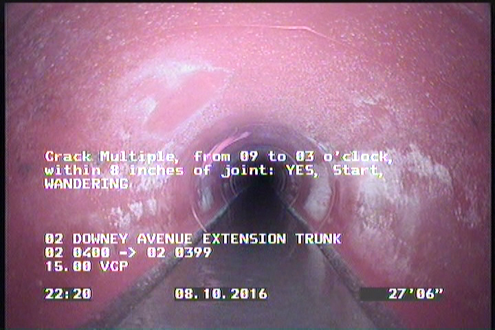 Crack Multiple, from 09 to 03 o'clock, within 8 inches of joint: YES, Start - WANDERING