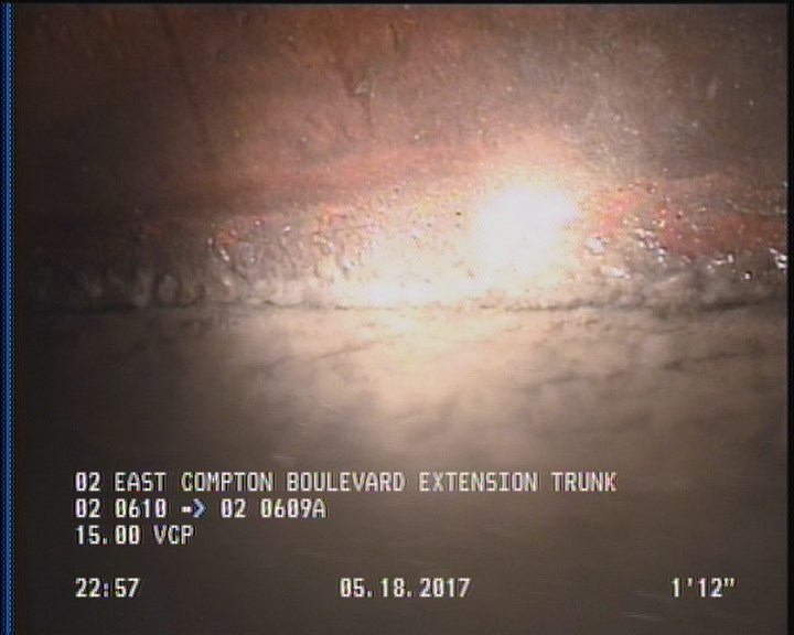Deposits Attached Grease, 5 %of cross sectional area, from 04 to 08 o'clock, , within 8 inches of joint: YES, Start