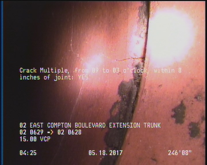 Crack Multiple, from 09 to 03 o'clock, within 8 inches of joint: YES