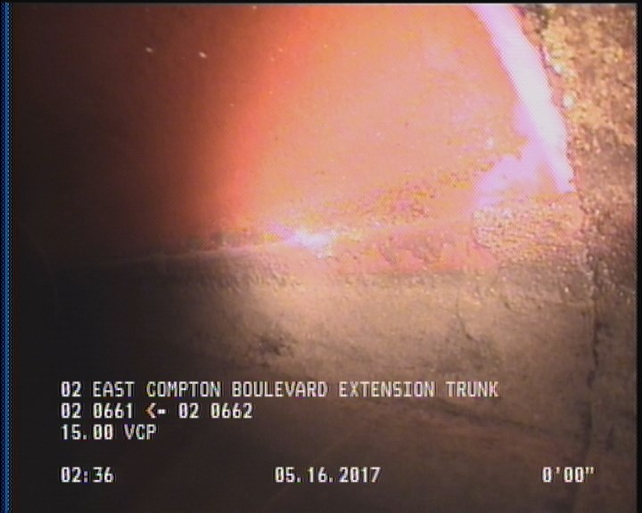 Deposits Attached Grease, 5 %of cross sectional area, from 04 to 08 o'clock, , within 8 inches of joint: YES, Start
