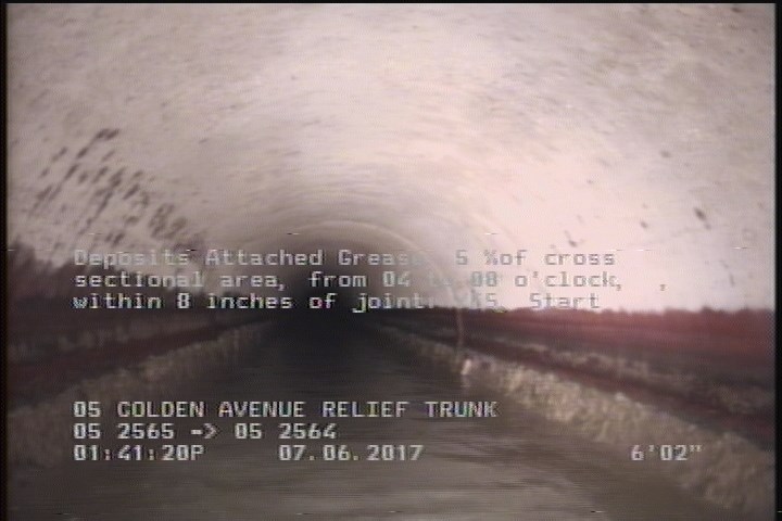 Deposits Attached Grease, 5 %of cross sectional area, from 04 to 08 o'clock, , within 8 inches of joint: YES, Start