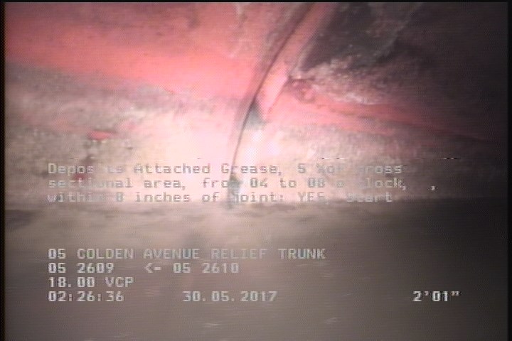 Deposits Attached Grease, 5 %of cross sectional area, from 04 to 08 o'clock, , within 8 inches of joint: YES, Start