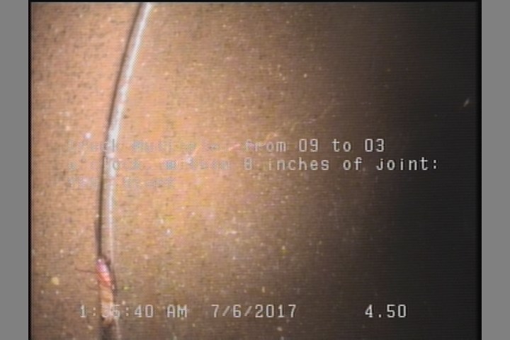 Crack Multiple, from 09 to 03 o'clock, within 8 inches of joint: YES, Start
