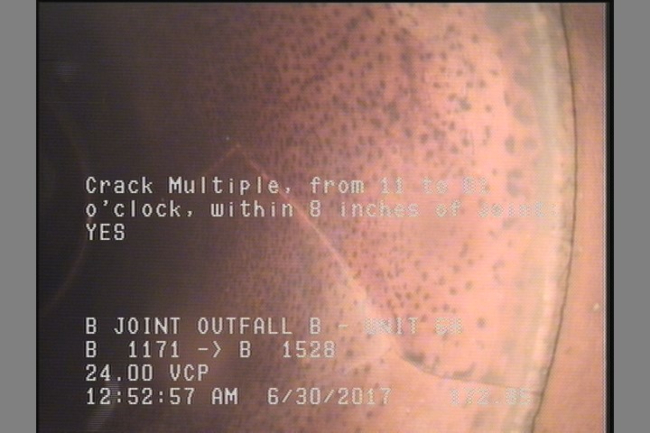Crack Multiple, from 11 to 01 o'clock, within 8 inches of joint: YES
