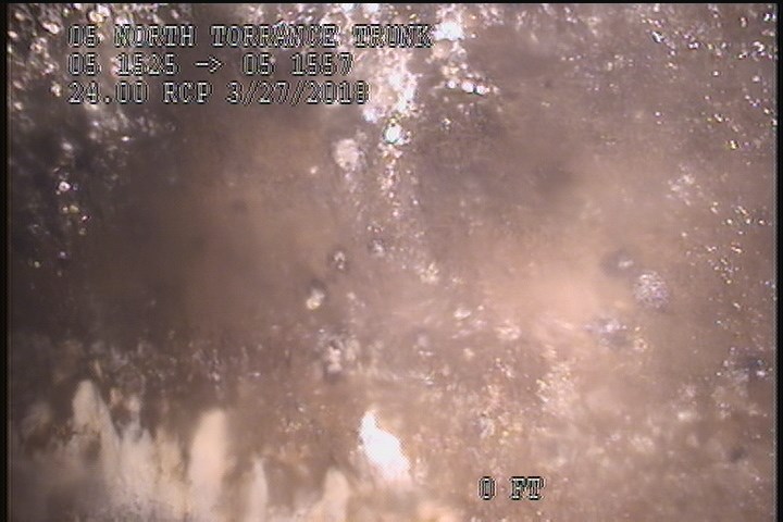 Surface Spalling, from 10 to 02 o'clock, within 8 inches of joint: YES, Start - BLISTERING CONCRETE