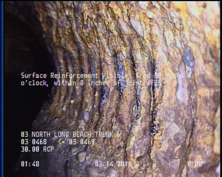 Surface Reinforcement Visible, from 08 to 04 o'clock, within 8 inches of joint: YES