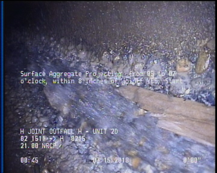 Surface Aggregate Projecting, from 05 to 07 o'clock, within 8 inches of joint: YES, Start