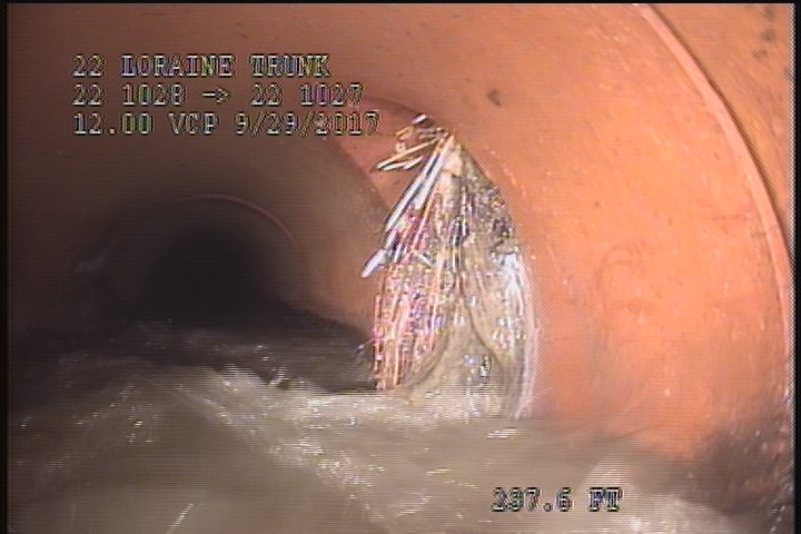 Roots Medium Connection, from 02 to 05 o'clock, 10 %, within 8 inches of joint: NO