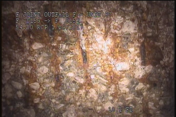 Surface Reinforcement Visible, from 10 to 02 o'clock, within 8 inches of joint: NO