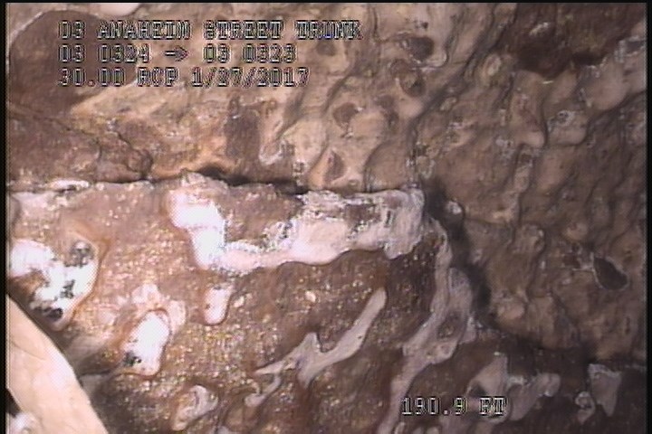 Surface Spalling Chemical, from 09 to 03 o'clock, within 8 inches of joint: NO - PEELING CONCRETE SEVERE AGG ATTAHED