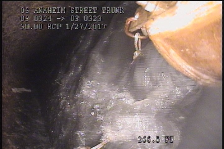 Deposits Settled Other, 10 %of cross sectional area, from 04 to 08 o'clock, , within 8 inches of joint: NO - POSSIBLE PIPE SECTIONS