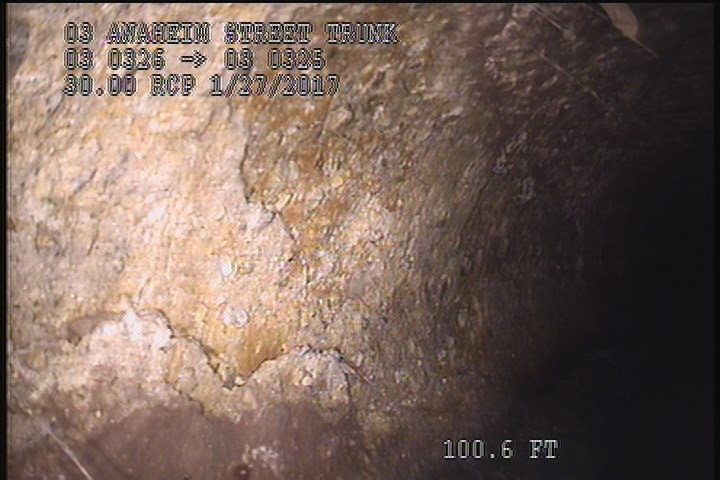 Surface Spalling, from 10 to 02 o'clock, within 8 inches of joint: NO - PEELING CONCRETE THROUGHOUT REACH