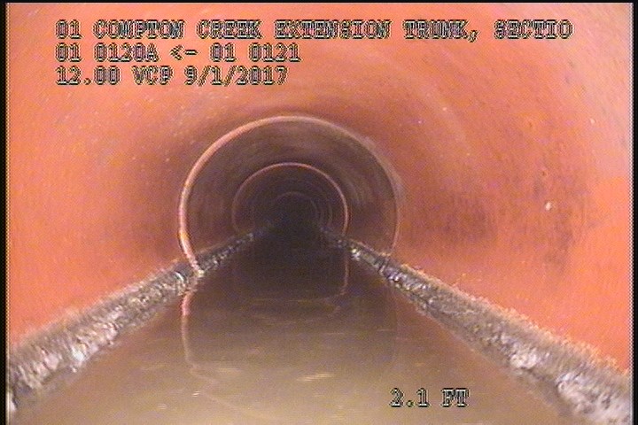 Deposits Attached Grease, 5 %of cross sectional area, from 04 to 08 o'clock, , within 8 inches of joint: YES, Start