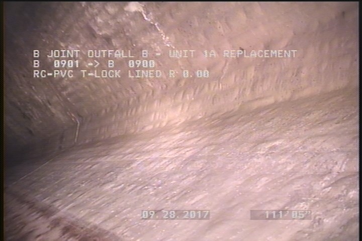 Lining Failure Blistered, from 10 to 02 o'clock, within 8 inches of joint: NO - SMALL