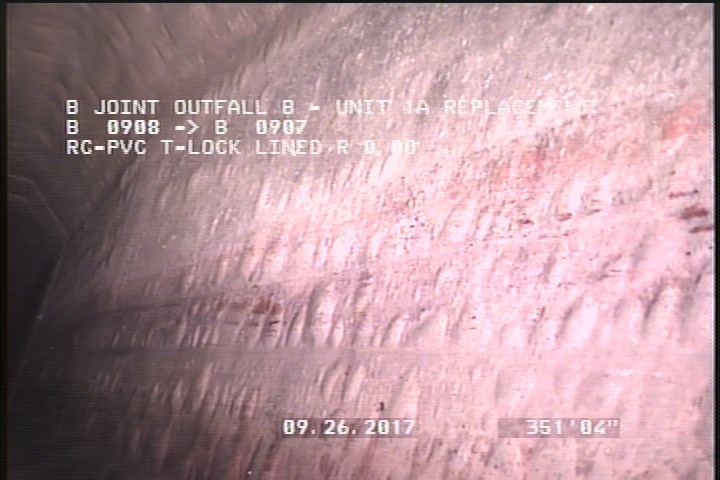 Lining Failure Blistered, from 12 to 02 o'clock, within 8 inches of joint: NO - SMALL BLISTERS