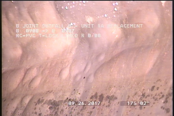 Lining Failure Blistered, from 10 to 02 o'clock, within 8 inches of joint: NO - SMALL