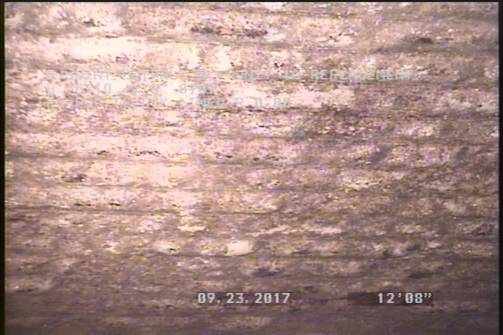 Lining Failure Blistered, from 10 to 02 o'clock, within 8 inches of joint: NO, Start - SMALL