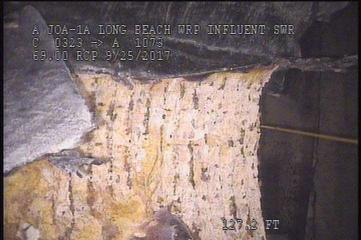 Surface Reinforcement Visible, at 12 o'clock, within 8 inches of joint: NO