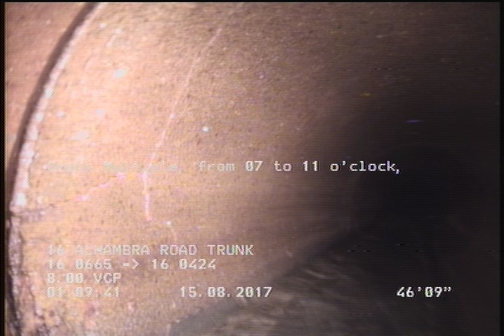 Crack Multiple, from 07 to 11 o'clock, within 8 inches of joint: YES