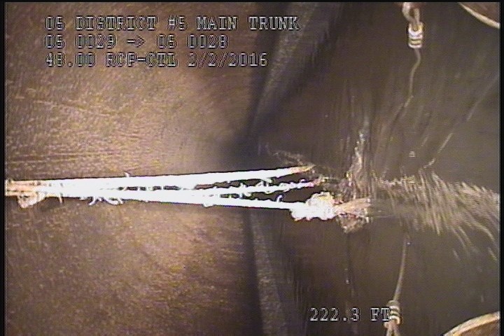 General Observation - ROPE HANGING IN FLOW APPOX 30' LONG