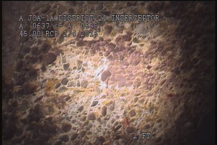 Surface Aggregate Visible, from 10 to 02 o'clock, within 8 inches of joint: NO
