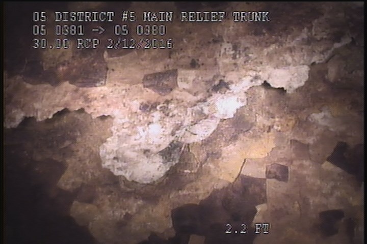 Surface Spalling, from 09 to 03 o'clock, within 8 inches of joint: YES, Start - PEELING LAITANCE CAT