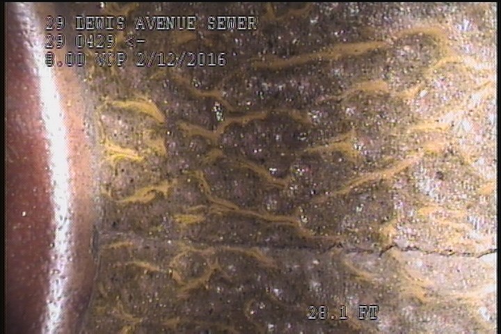 Crack Longitudinal, at 03 o'clock, within 8 inches of joint: YES