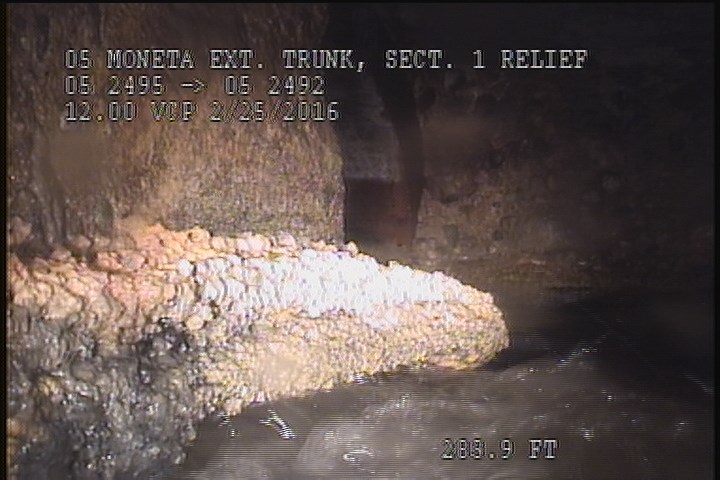 General Observation - GREASE INSIDE THE MH.