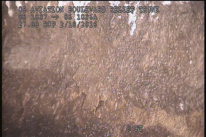 Surface Spalling, from 08 to 04 o'clock, within 8 inches of joint: YES, Start - PEELING BLISTERING SWOLLEN LAITANCE COAT