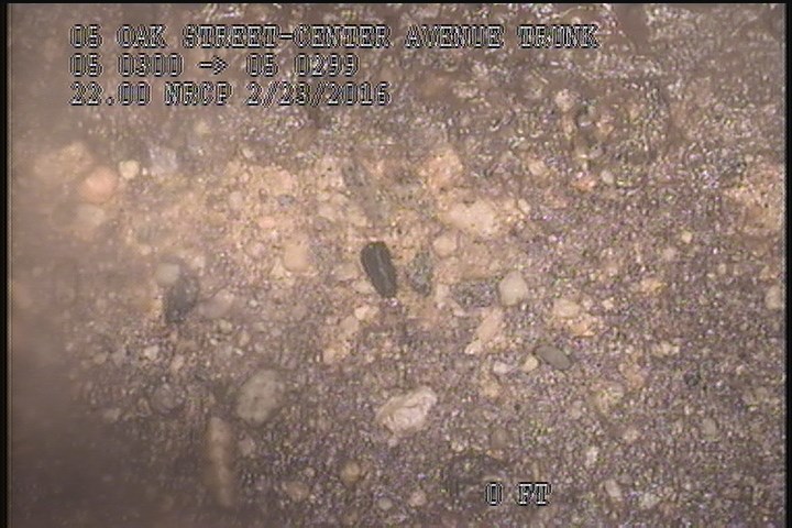 Surface Aggregate Visible, from 03 to 04 o'clock, within 8 inches of joint: YES, Start - SEVERE AGG