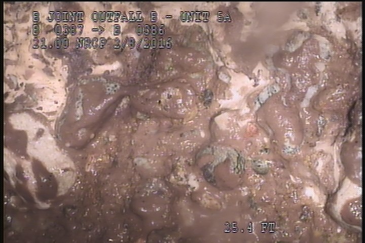 Surface Aggregate Visible, from 02 to 03 o'clock, within 8 inches of joint: YES - SEVERE AGG SPORATIC