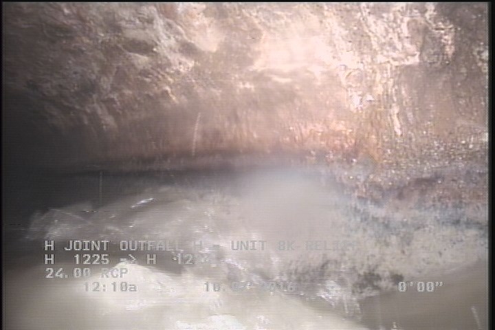 Deposits Attached Grease, 5 %of cross sectional area, from 03 to 09 o'clock, , within 8 inches of joint: YES, Start