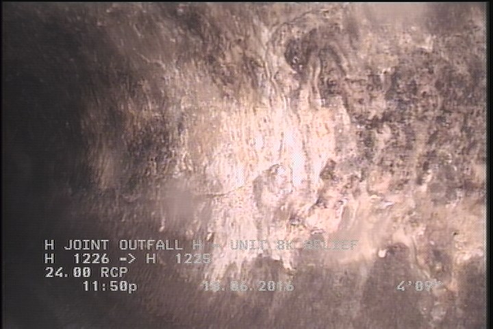 Surface Spalling, from 09 to 03 o'clock, within 8 inches of joint: YES, Start